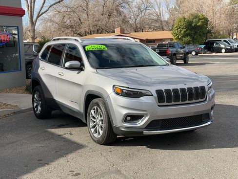 Used 2020 Jeep Cherokee Latitude Plus w/ Cold Weather Group image 3