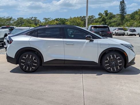 New 2026 Nissan Leaf Platinum+ FWD image 4