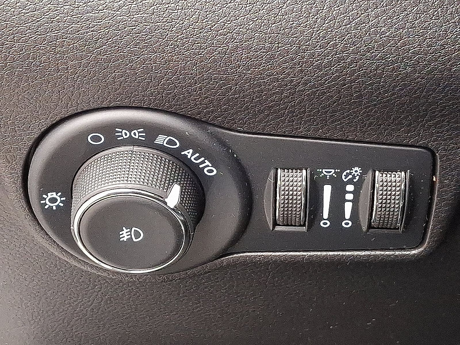 Certified 2023 Jeep Compass Limited AWD/4WD image 26