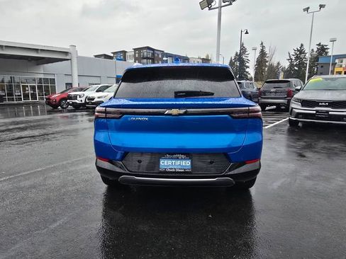 Certified 2025 Chevrolet Equinox EV LT w/ Convenience Package image 5