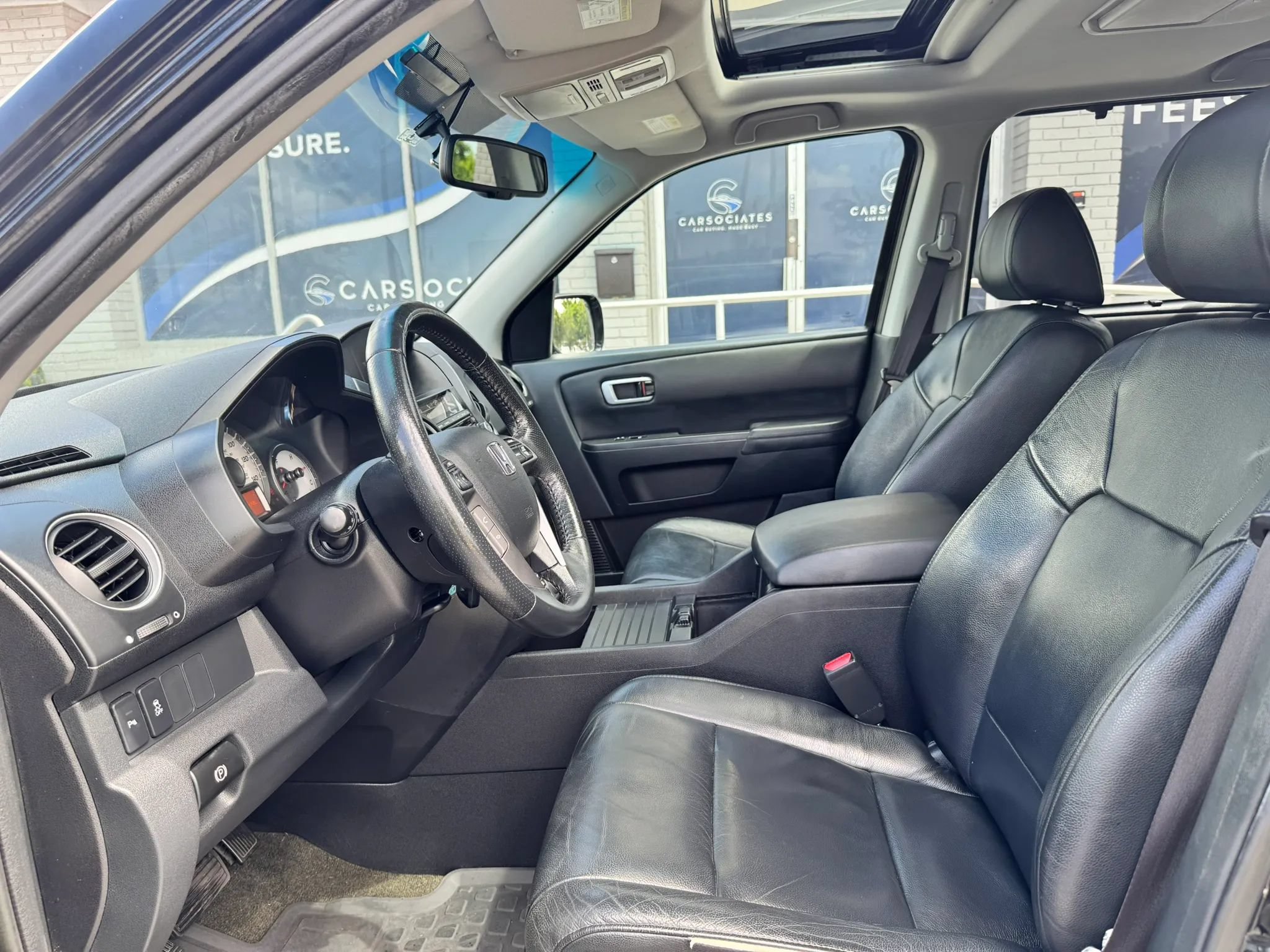 Used 2015 Honda Pilot Touring image 15