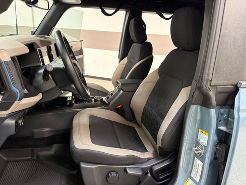 Used 2023 Ford Bronco Wildtrak AWD/4WD image 26
