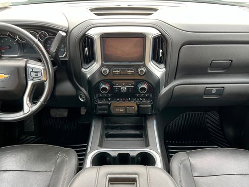 Used 2021 Chevrolet Silverado 3500 LTZ w/ LTZ Convenience Package image 14