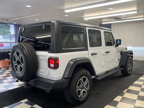 Used 2023 Jeep Wrangler Unlimited Sport AWD/4WD image 14