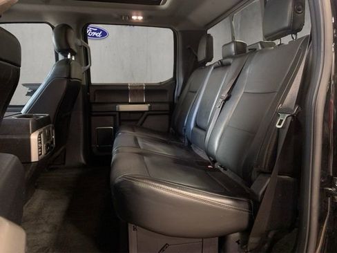 Used 2017 Ford F250 Lariat w/ Lariat Ultimate Package AWD/4WD image 21