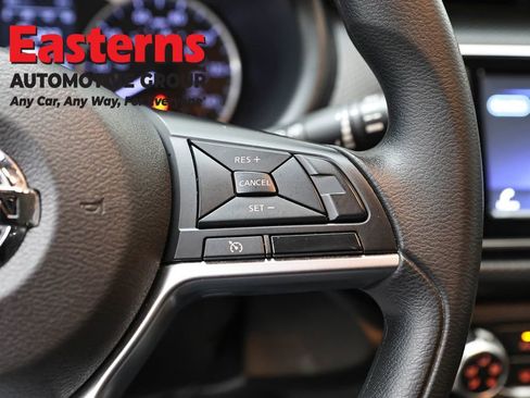 Used 2021 Nissan Kicks S image 16