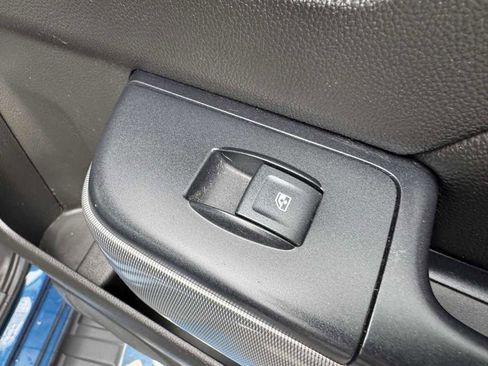 Used 2018 Chevrolet Silverado 1500 LT w/ All Star Edition image 35