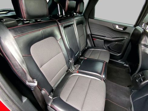 Used 2023 Ford Escape ST-Line w/ Tech Pack #1 FWD image 17