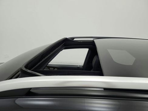 Certified 2026 Mercedes-Benz GLE 350 4MATIC image 11