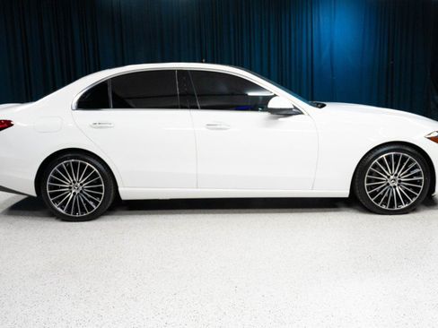 New 2026 Mercedes-Benz C 300 4MATIC Sedan image 4