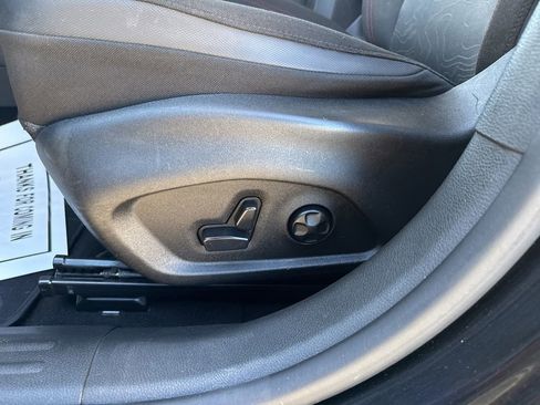 Used 2015 Jeep Renegade Trailhawk w/ Popular Equipment Group image 18