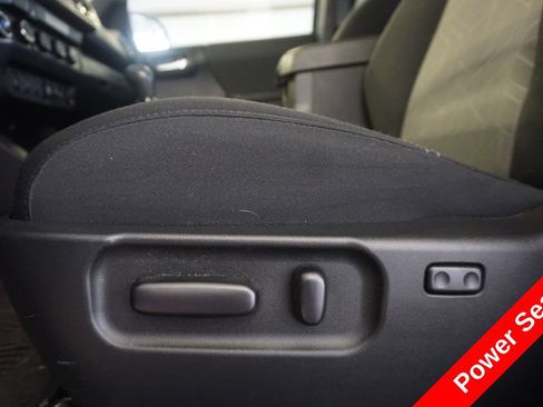 Used 2023 Toyota Tacoma TRD Off-Road w/ Advanced Technology Package AWD/4WD image 6