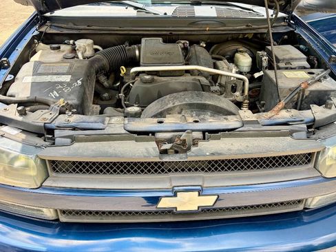 Used 2004 Chevrolet TrailBlazer LT w/ LT Package 1 AWD/4WD image 19