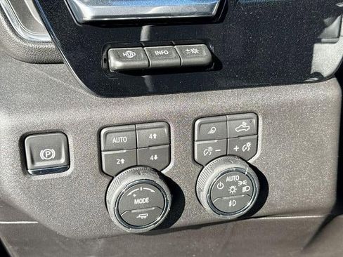 New 2026 Chevrolet Silverado 1500 LTZ image 18