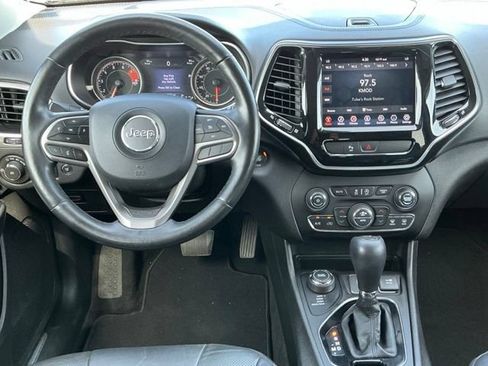 Used 2020 Jeep Cherokee Limited AWD/4WD image 18