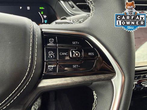 Used 2024 Jeep Grand Cherokee Overland w/ Trailer Tow Package image 16