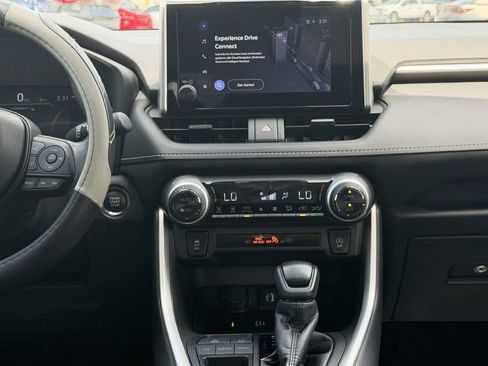 Used 2024 Toyota RAV4 XLE w/ Convenience Package FWD image 16