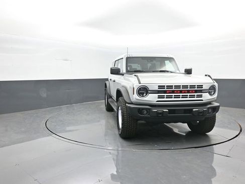 New 2026 Ford Bronco Heritage Edition AWD/4WD image 2