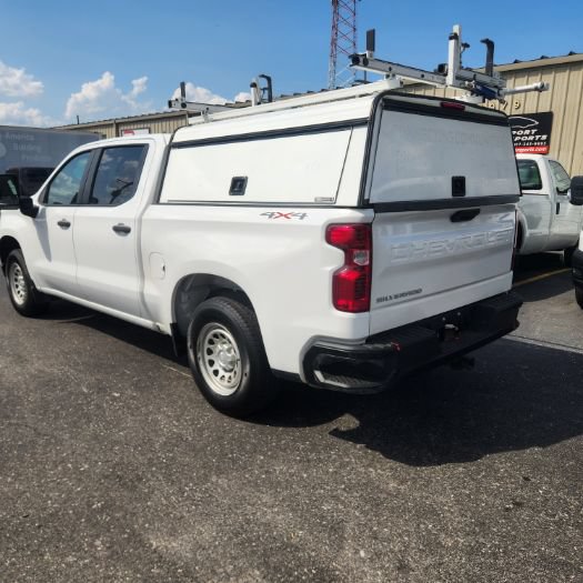 Used 2023 Chevrolet Silverado 1500 W/T w/ WT Value Package AWD/4WD image 3