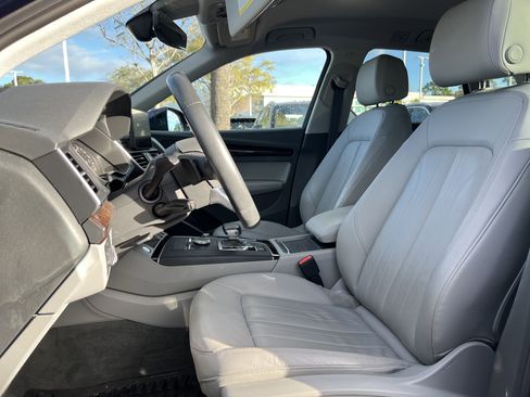 Used 2020 Audi Q5 2.0T Premium image 16