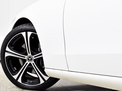 Certified 2025 Mercedes-Benz C 300 Sedan image 15