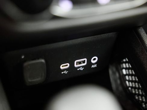 Used 2021 Chevrolet TrailBlazer LT image 26