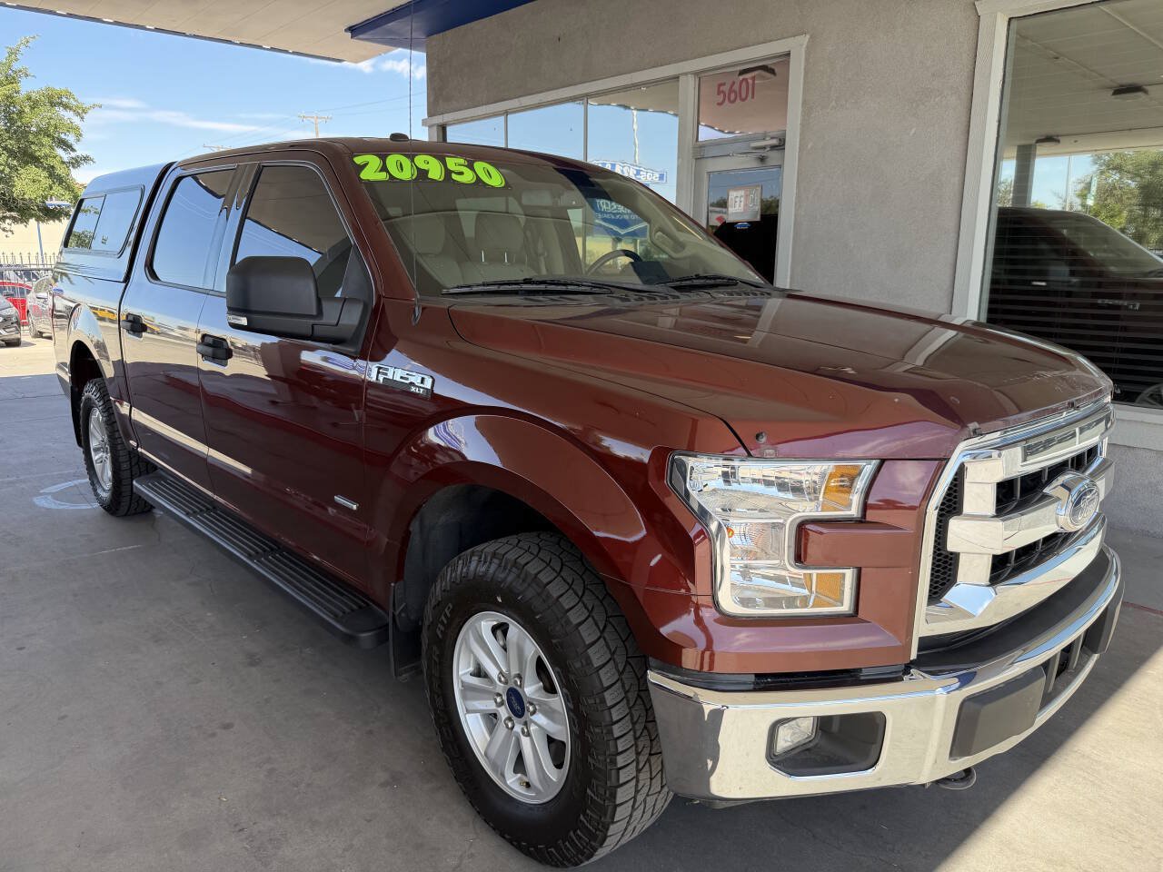 Used 2017 Ford F150 XLT w/ Equipment Group 301A Mid AWD/4WD image 2