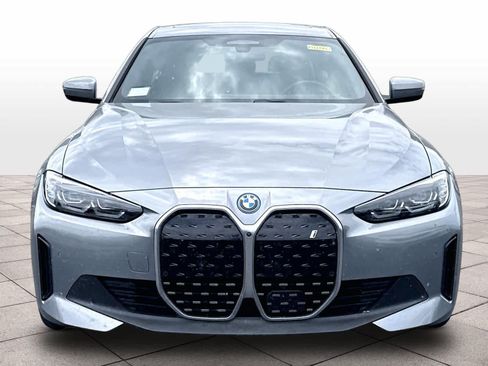Used 2024 BMW i4 eDrive35 w/ Premium Package RWD image 2