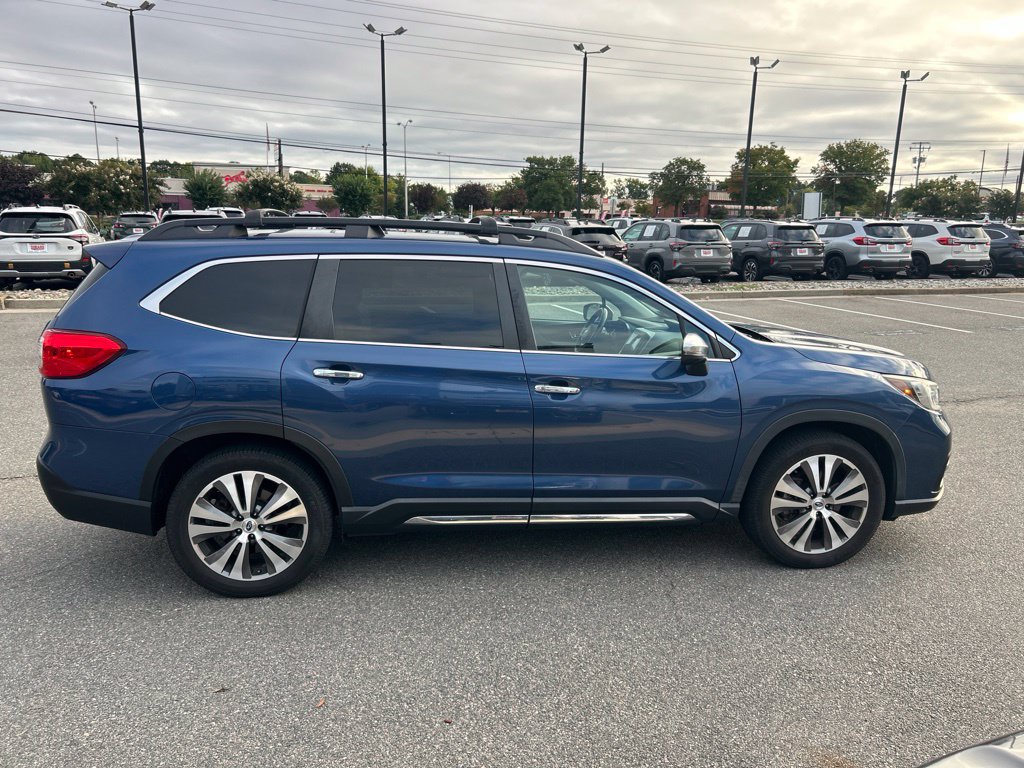Used 2019 Subaru Ascent Touring w/ Popular Package #3 AWD/4WD image 2