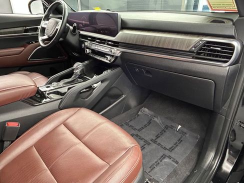 Used 2024 Kia Telluride SX image 57