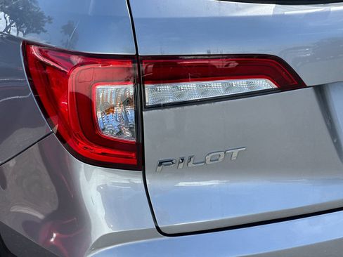Used 2019 Honda Pilot EX image 36