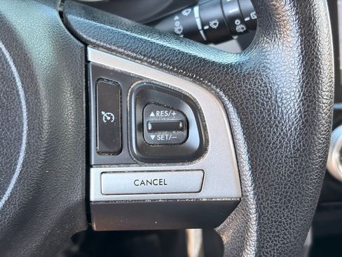 Used 2018 Subaru Forester 2.5i Premium w/ All-Weather Package AWD/4WD image 28