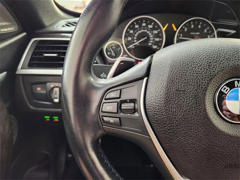 Used 2018 BMW 430i Convertible image 28