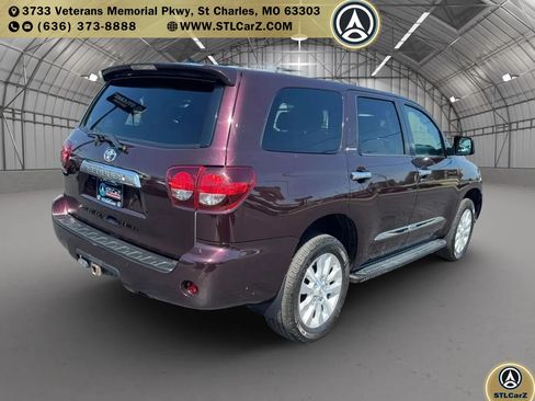 Used 2018 Toyota Sequoia Platinum w/ Carpet Mat Package AWD/4WD image 3