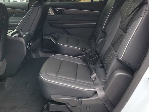 New 2027 Buick Enclave Avenir AWD/4WD image 10
