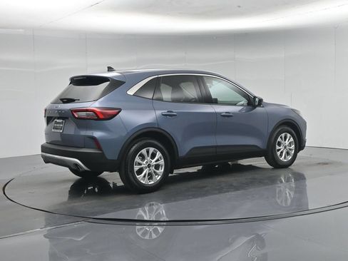 Used 2023 Ford Escape Active FWD image 27