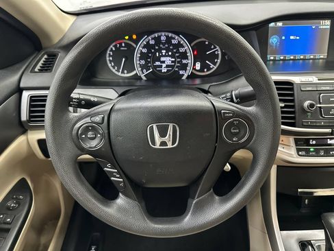 Used 2013 Honda Accord LX image 22