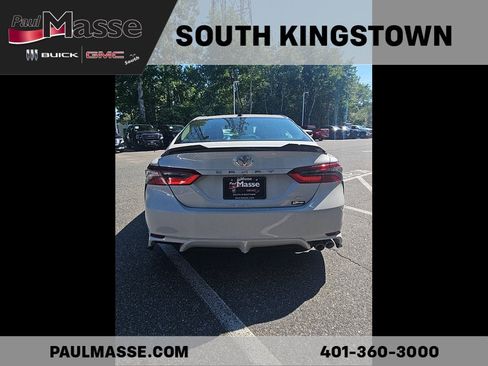 Used 2023 Toyota Camry SE AWD/4WD image 6