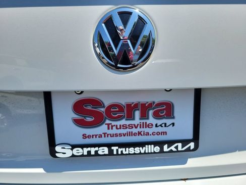 Used 2017 Volkswagen Jetta GLI FWD image 27