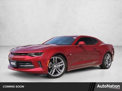 Used 2018 Chevrolet Camaro LT RWD image 1