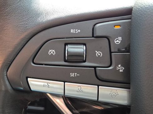 Used 2023 Cadillac Escalade Sport w/ Touring Package AWD/4WD image 38