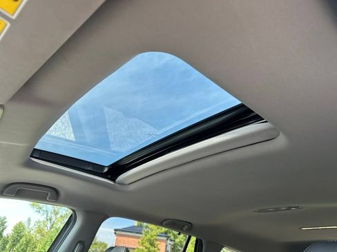 Used 2021 Honda Pilot Special Edition image 5