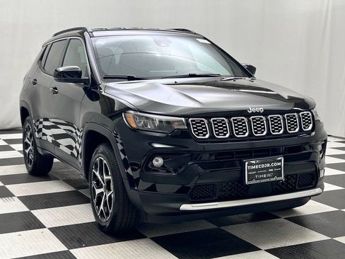 New 2026 Jeep Compass Limited AWD/4WD image 2