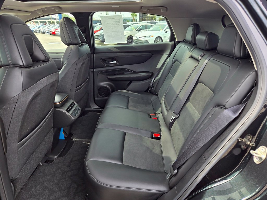 Used 2023 Nissan Ariya FWD image 52
