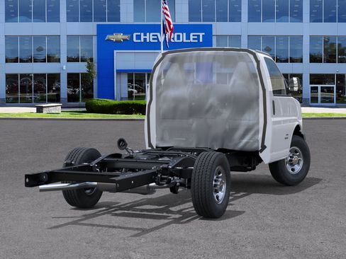 New 2025 Chevrolet Express 3500 w/ Power Convenience Package RWD image 6
