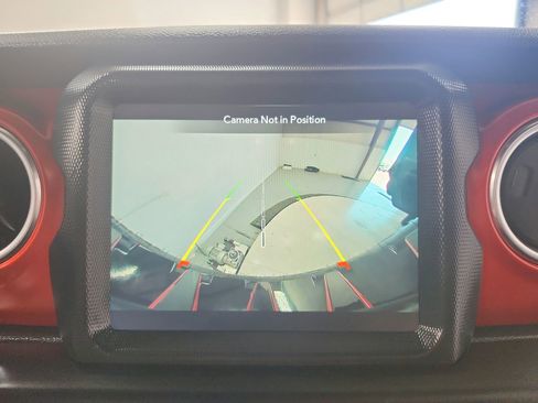 Used 2021 Jeep Wrangler Unlimited Rubicon image 28