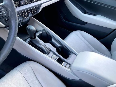 Used 2024 Honda Accord EX image 17