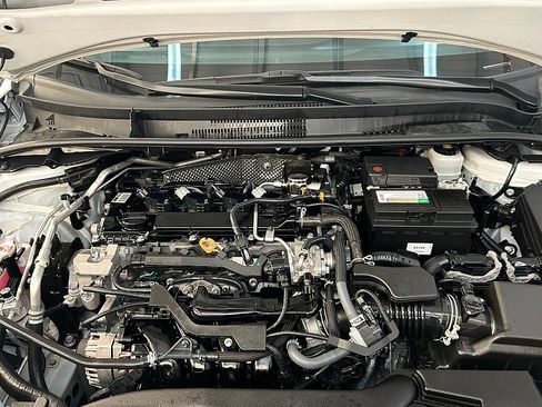 Used 2024 Toyota Corolla LE image 28