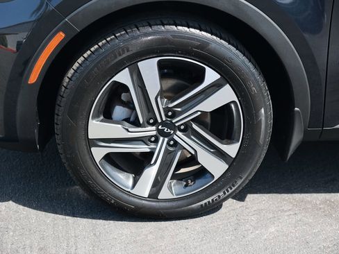 Used 2023 Kia Sorento SX Prestige AWD/4WD image 11