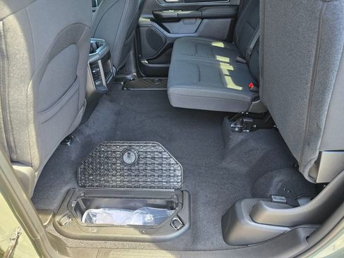 New 2026 RAM 1500 4x4 Crew Cab image 11